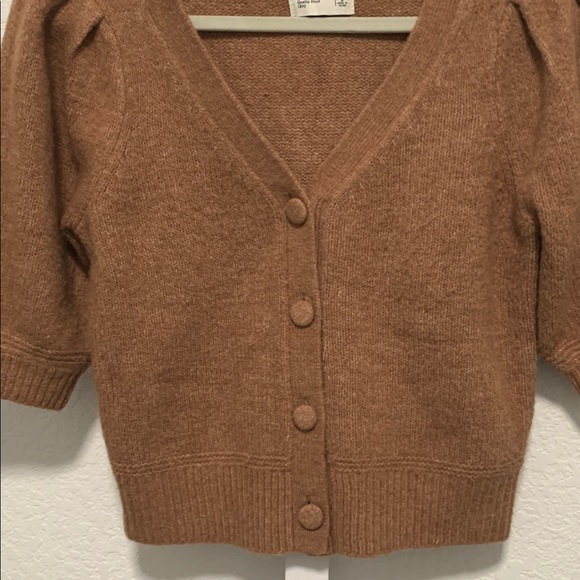 Abercrombie and Fitch Brown Puff Shoulder Short Sleeve Cardigan Sweater - Picture 4 of 8